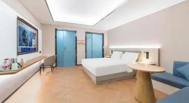 Люкс Starway Hotel (Suzhou South Gate Huilin Plaza Hotel)