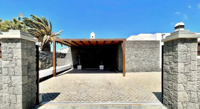 Private Pool in Playa Blanca