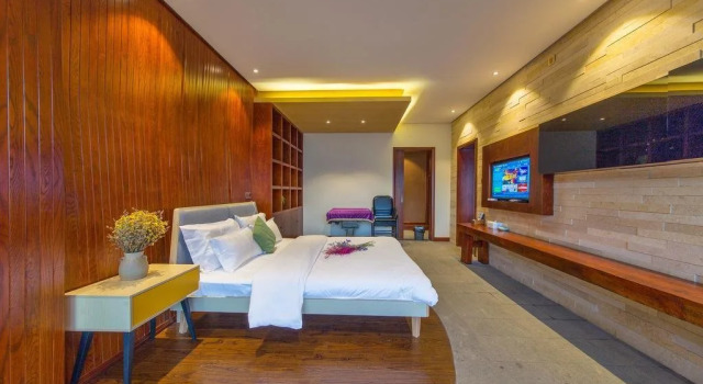 Yonsamity Wase, Book Hotel Dali Yunnan