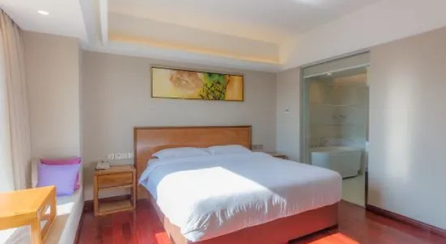 Люкс Deluxe The Elms lnn(Zhuhai BNBU)