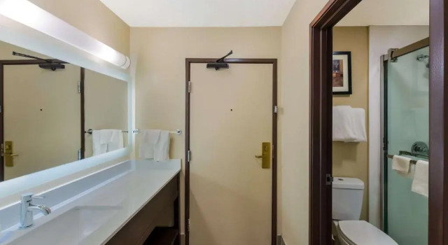 Номер Standard Quality Inn Marysville