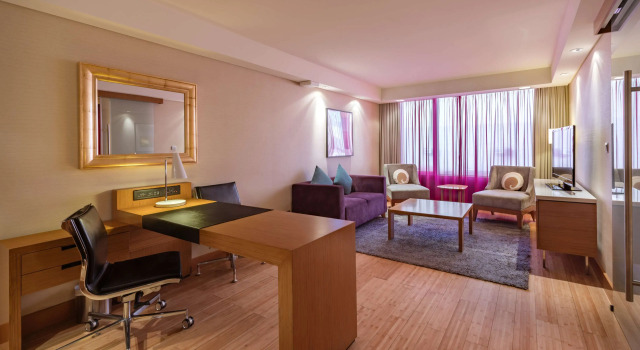 Полулюкс Radisson Blu Hotel, Kuwait