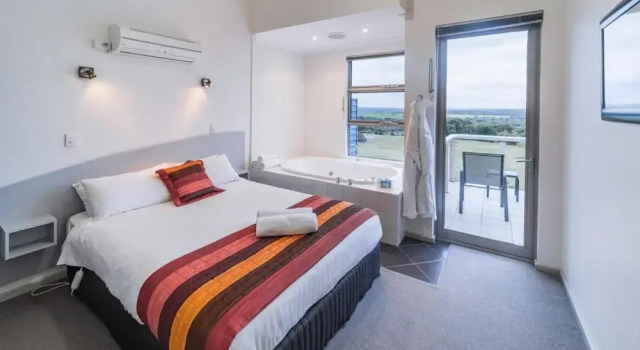 Апартаменты Deluxe с 3 комнатами Cosy Corner Sea View Apartments