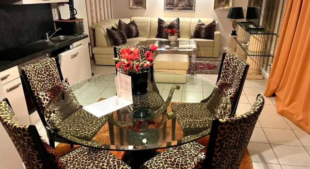 Апартаменты Цокольный этаж с 2 комнатами Tiffany´s Ferienapartments sind alles, außer... gewöhnlich