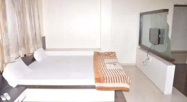 Hotel Dev Palace Lodging, Rezerwuj Hotel Hingoli Nowe Delhi