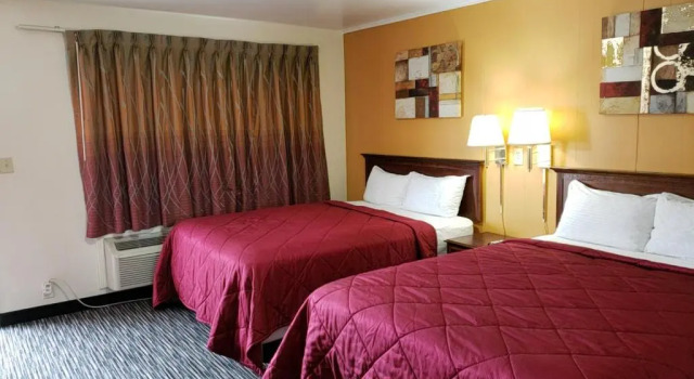 Четырёхместный номер Standard Super 7 Motel