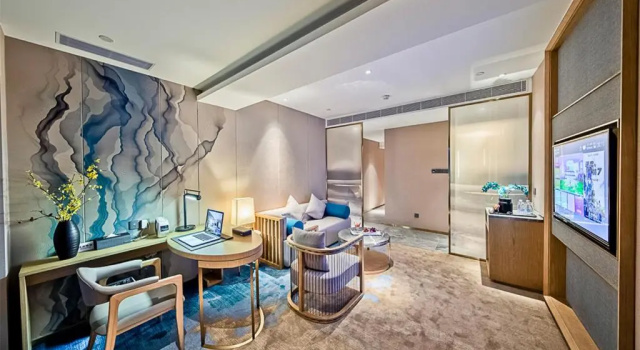 Люкс с видом на парк Royce Hotel Shenzhen