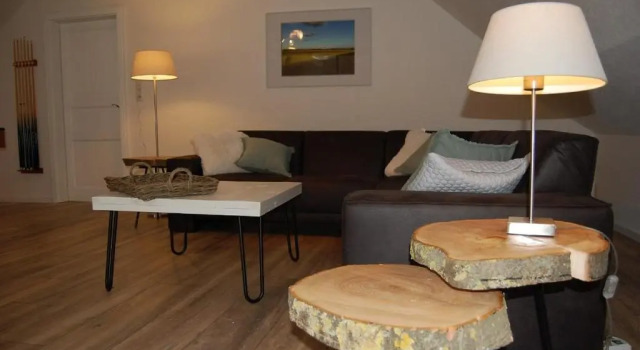 Апартаменты Ferienwohnung Im Gulfhof Rysum