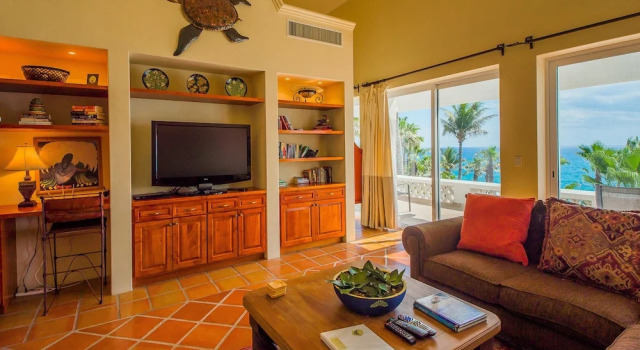 Golfers Paradise Across From Palmilla Beach at Villas del Mar 212