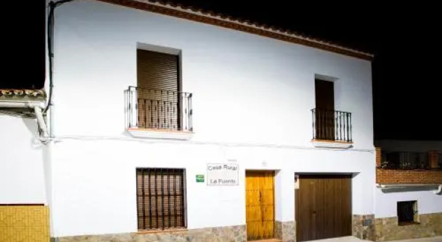 Casa Rural La Fuente, Buchen Sie Hotel Segura de León Provinz Badajoz
