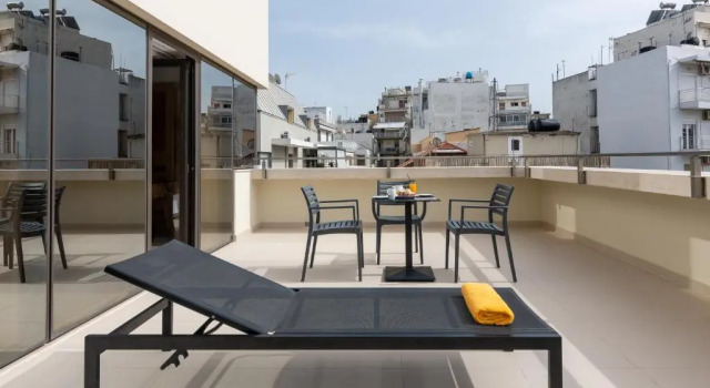 Полулюкс Ibis Styles Heraklion Central