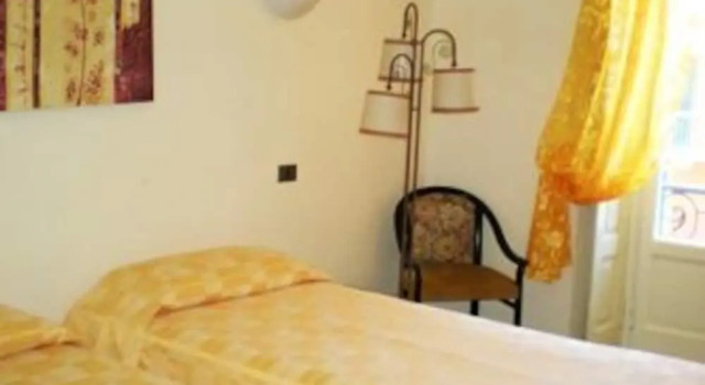 Hotel Ristorante Azalea, Prenota Hotel Tremezzo Como