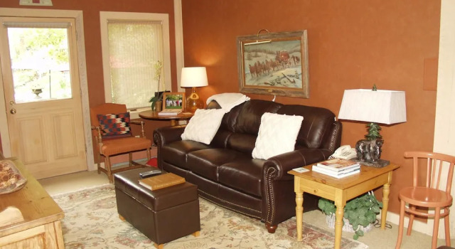 Walk 1 block to ski access - 6th bedroom mother-in-law unit optional Home by RedAwning, Buchen Sie Ferienhaus Villen in Aspen-Snowmass, Villa