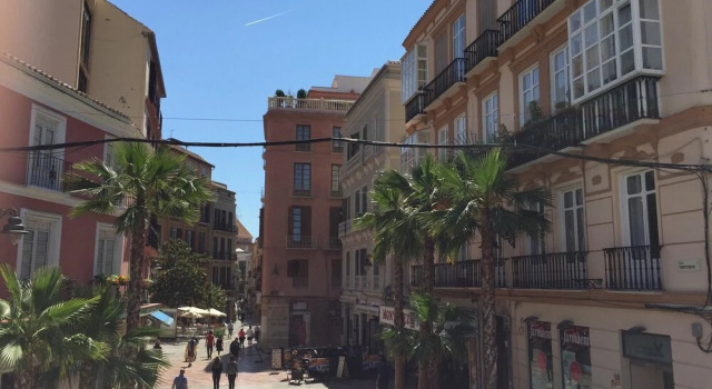 Apartment With 3 Bedrooms in Málaga, With Balcony and Wifi - 1 km From, Забронировать Апартаменты/квартира Отели Малаги с парковкой, рядом с Centro Comercial Larios Centro, Парковка