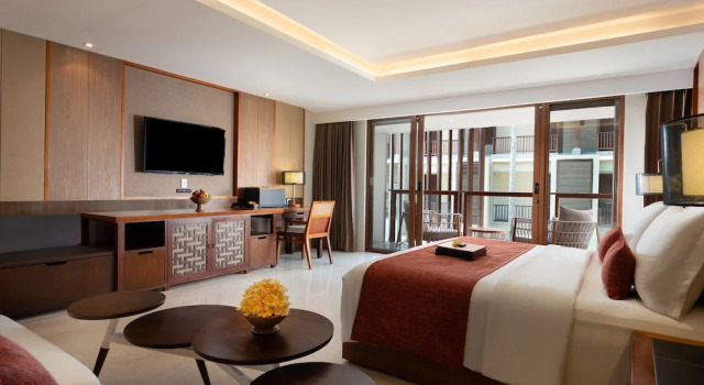 Двухместный полулюкс с балконом The Bandha Hotel & Suites