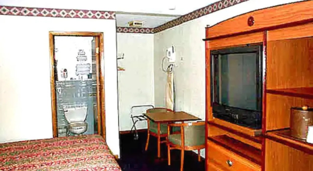 Номер Deluxe Wesley Inn & Suites