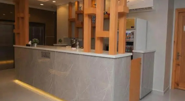 Al Raha Apartment Hotel