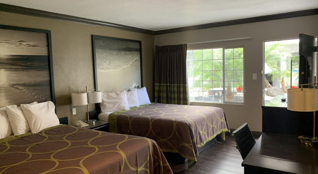 Skyways Hotel