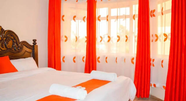 Lifestyle 2 bedroom all ensuite Opp Garden City Mall