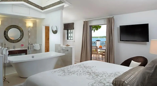 Номер Standard Black Dolphin Inn