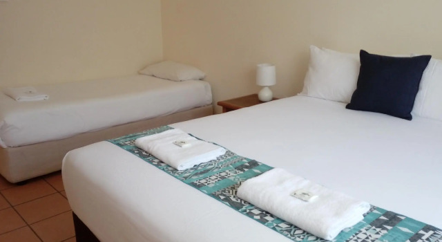 Номер Standard Lake Central Cairns