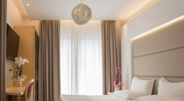 Hotel Ambassador