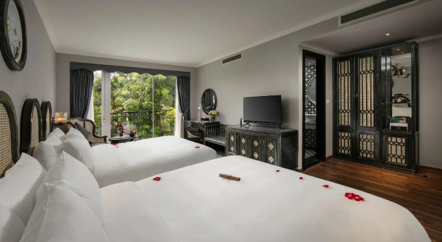 Семейный номер Standard с балконом Shining Central Hotel & Spa