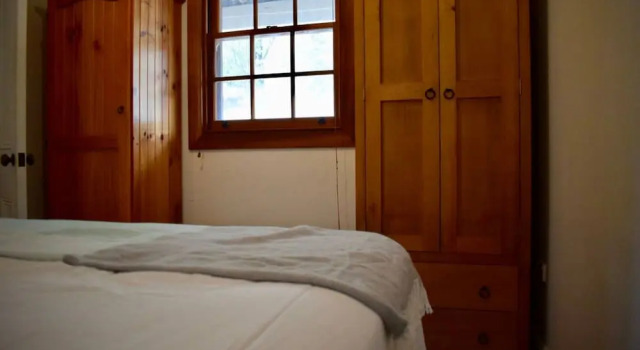 Stylish Cute Cottage in McMahons Point, Забронировать Дом для отпуска Коттеджи Sydney Region, Коттедж