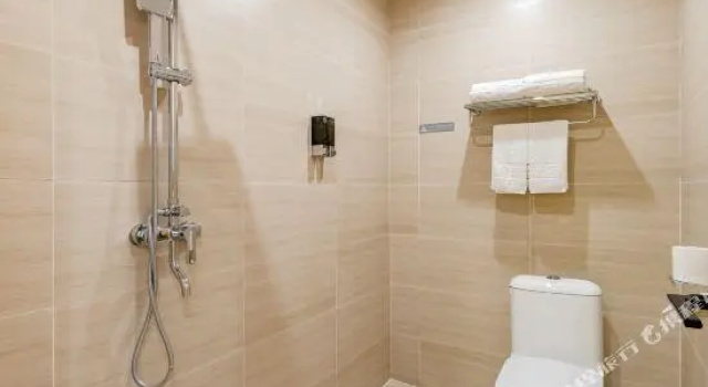 qujingquanjishanglv hotel, Buchen Sie Hotel Qujing Yunnan