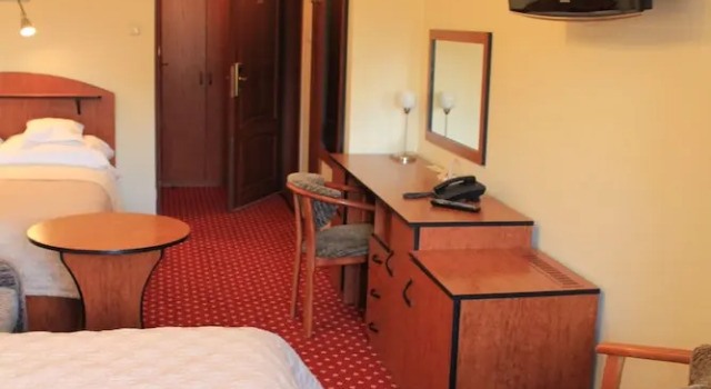Трёхместный номер Standard Hotel Continental