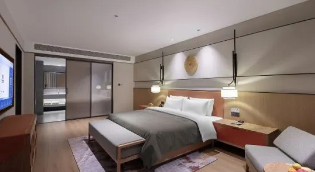Люкс QIANNA HOTEL (Xinmi Yinji International Tourism Resort Branch)