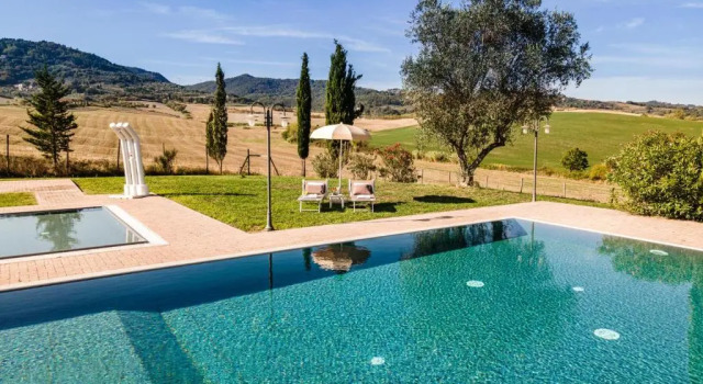 Апартаменты с 2 комнатами Appartamento in casale con piscina Casa I Pavoni