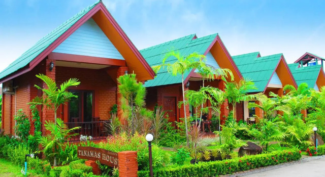 Полулюкс Tanamas House