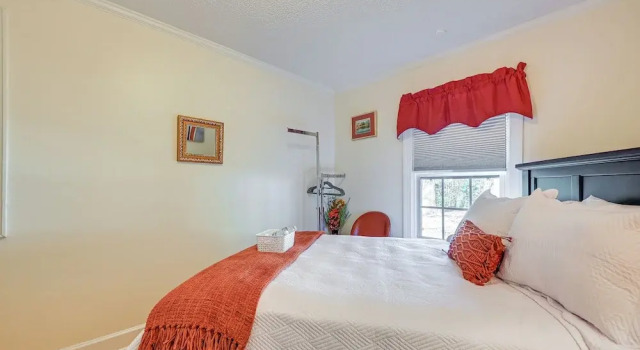 Коттедж с 3 комнатами Greenville Home: 2 Mi to Downtown! 1 Mi to Ecu!