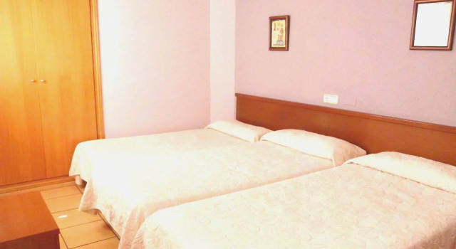 Hostal San Andrés, Забронировать Хостел Отели в центре Сория с завтраком, отели в центре Сория с завтраком
