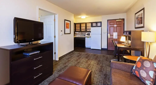 Staybridge Suites Tulsa-Woodland Hills, Book Hotel Tulsa Oklahoma