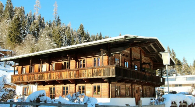 Quaint Apartment in Hopfgarten in Brixental near Ski Area, Забронировать Апартаменты/квартира Апартаменты Тироля, Апартаменты/квартира