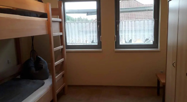 Бунгало с 2 комнатами Pension Freizeitzentrum Sambachshof