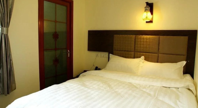 Chengdu Brocade Inn, Boek Hotel Hotels in Chengdu met parkeren, Parkeren