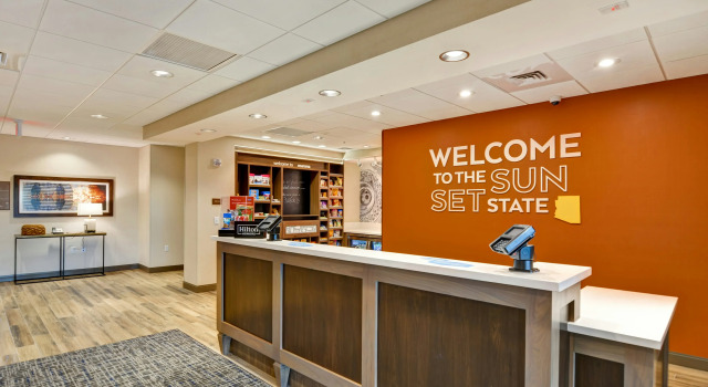 Hampton Inn & Suites Tucson Marana, Buchen Sie Hotel Tucson Arizona