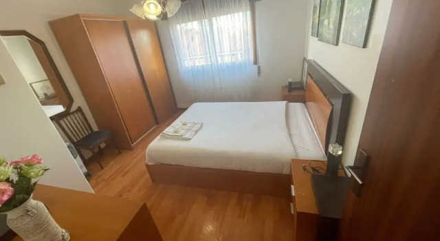 Pedras Village House by Vacationy, Забронировать Отель Вила Нова ди Гайя Порту, рядом с Станция метро General Torres