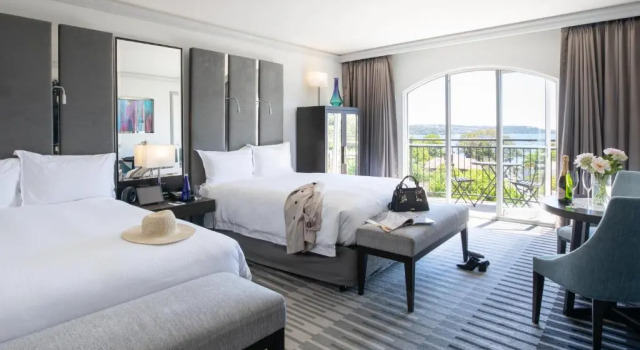 Двухместный номер Standard с видом на залив InterContinental Sydney Double Bay by IHG
