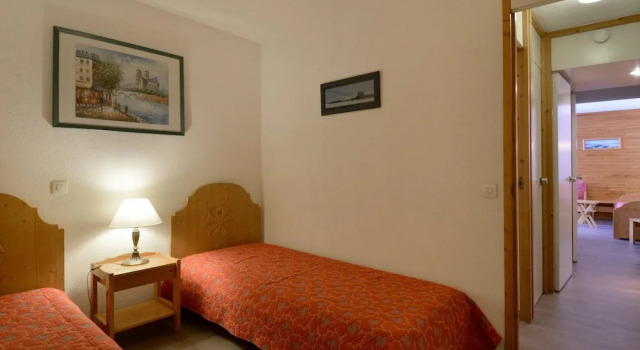 Residence Saintjacques Two-room Apartment in the Resort Center for 5 People of 35 m2 Cb72, Prenota Appartamento Hotel a Rodano-Alpi con piscina, Piscina