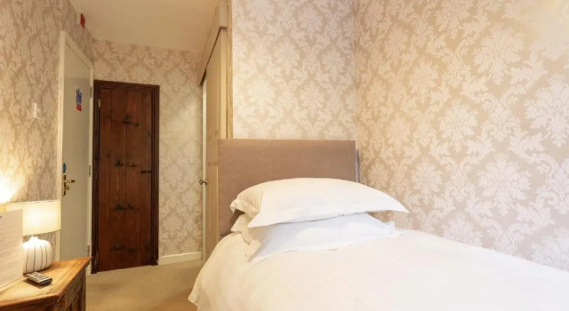 Номер Standard Castle Inn