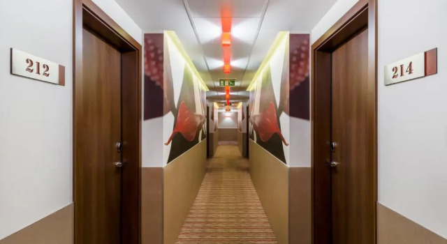 Standard single cameră Corso Hotel Pécs