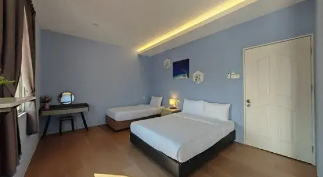 Люкс с балконом Semporna Dream Villa