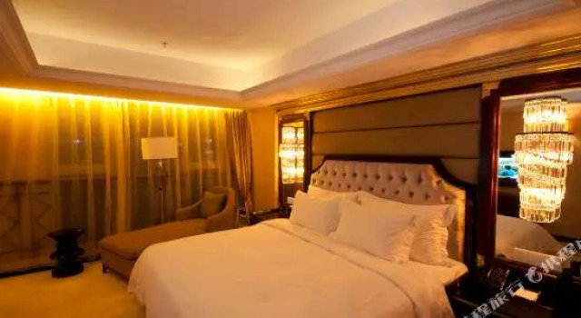 Люкс Superior Yunhai Hotel