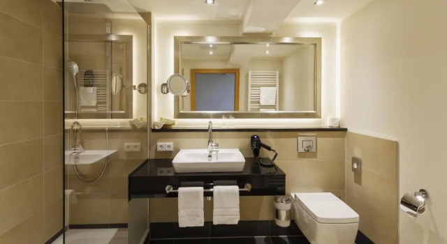 Двухместный номер Deluxe с панорамным видом Schwarzwald Wellnesshotel SAIGERHÖH I Spa Golf & Wandern über dem Titisee
