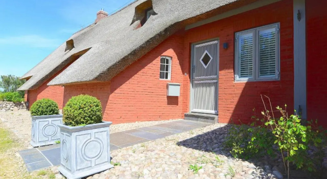 Коттедж Reethus Doerpsend Haus 1