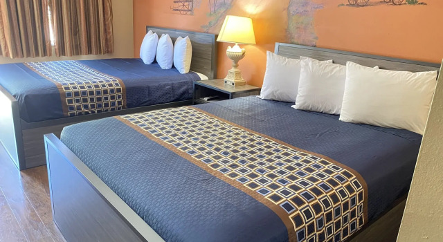 Americas Best Value Inn - Legends Inn, Забронировать Мини-отель Мини-отели Texas Hill Country, Мини-отель